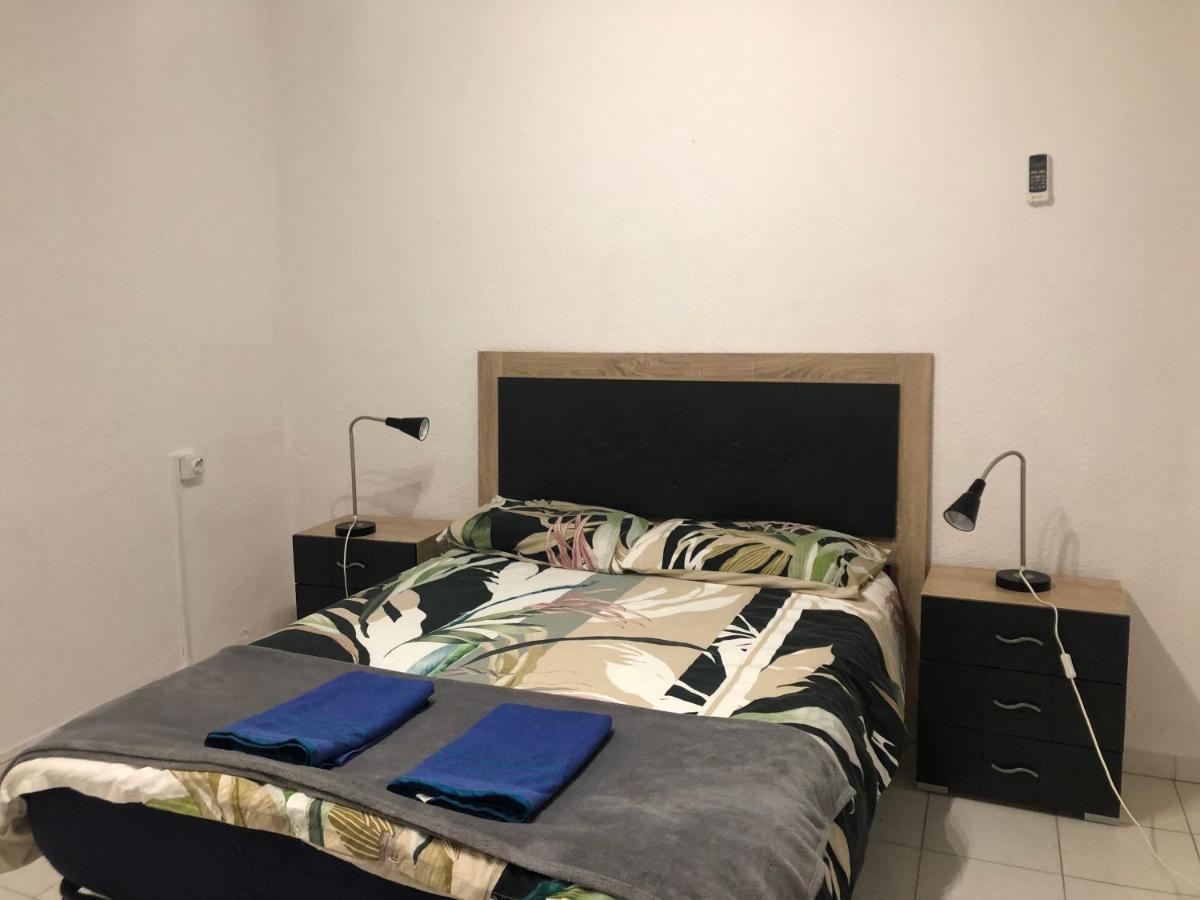 Barbieri Granada Pension Εξωτερικό φωτογραφία