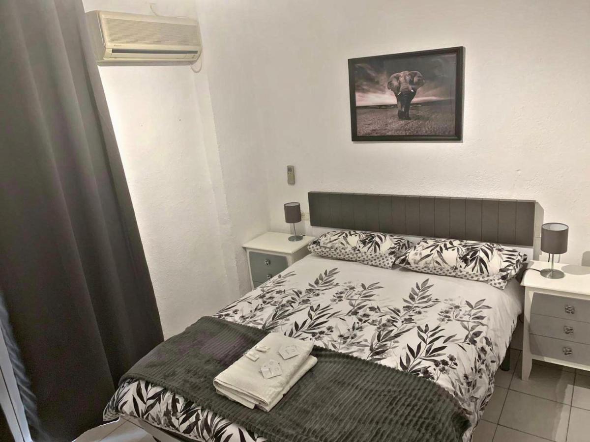 Barbieri Granada Pension Εξωτερικό φωτογραφία