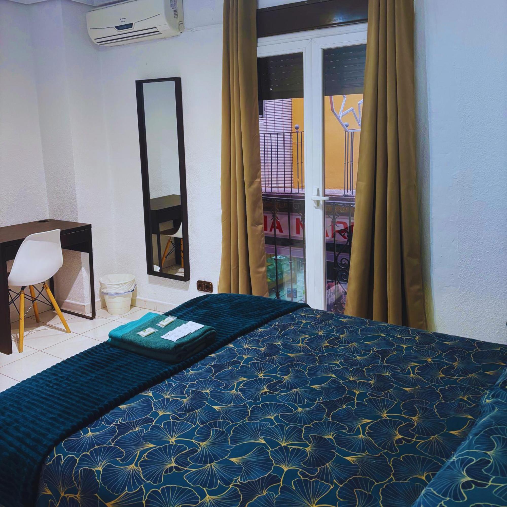 Barbieri Granada Pension Εξωτερικό φωτογραφία