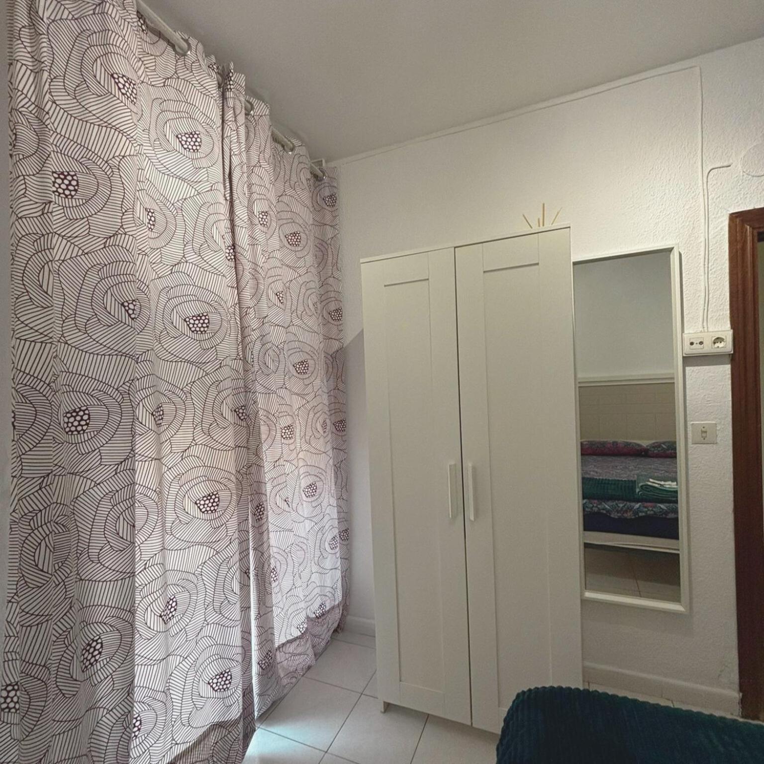 Barbieri Granada Pension Εξωτερικό φωτογραφία