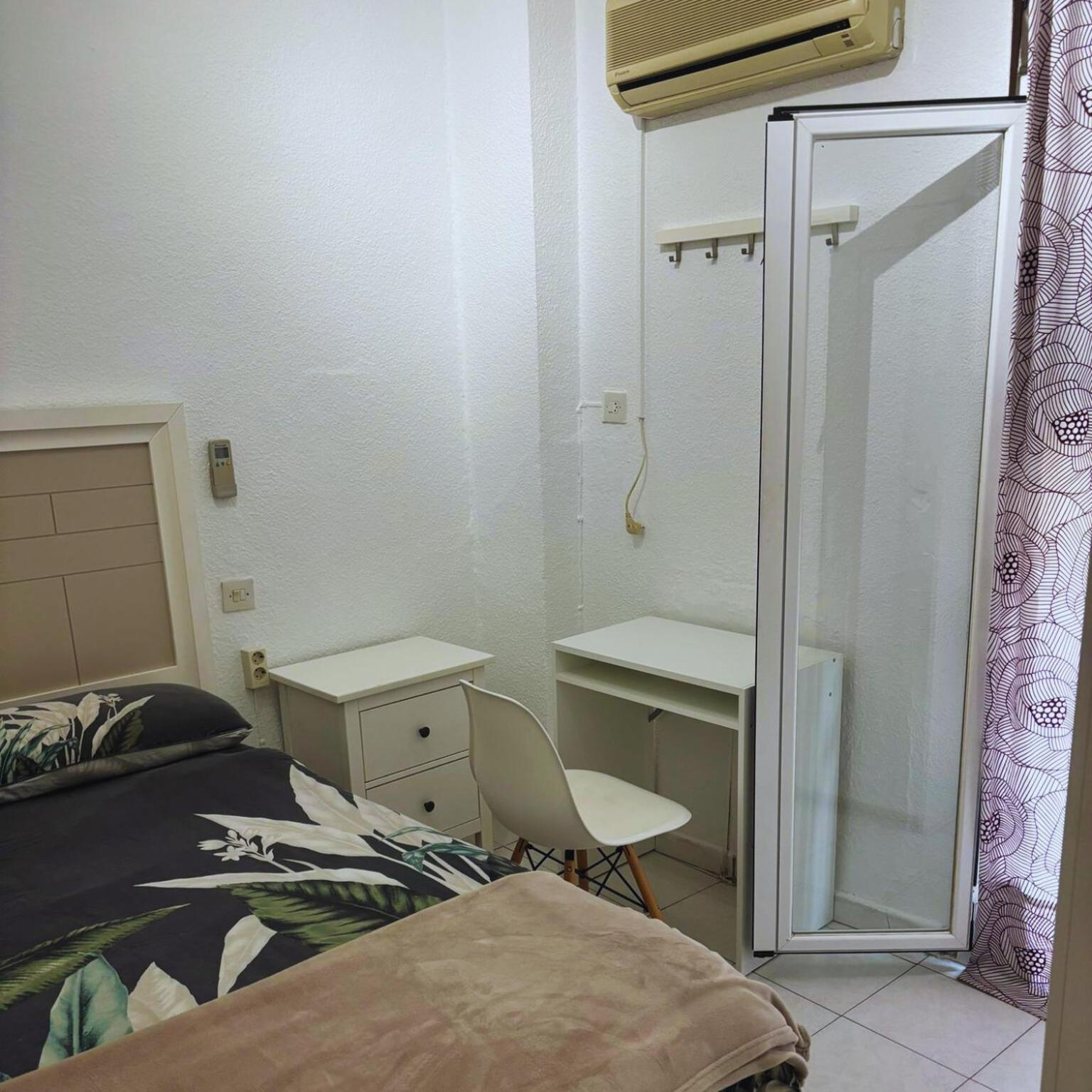 Barbieri Granada Pension Εξωτερικό φωτογραφία