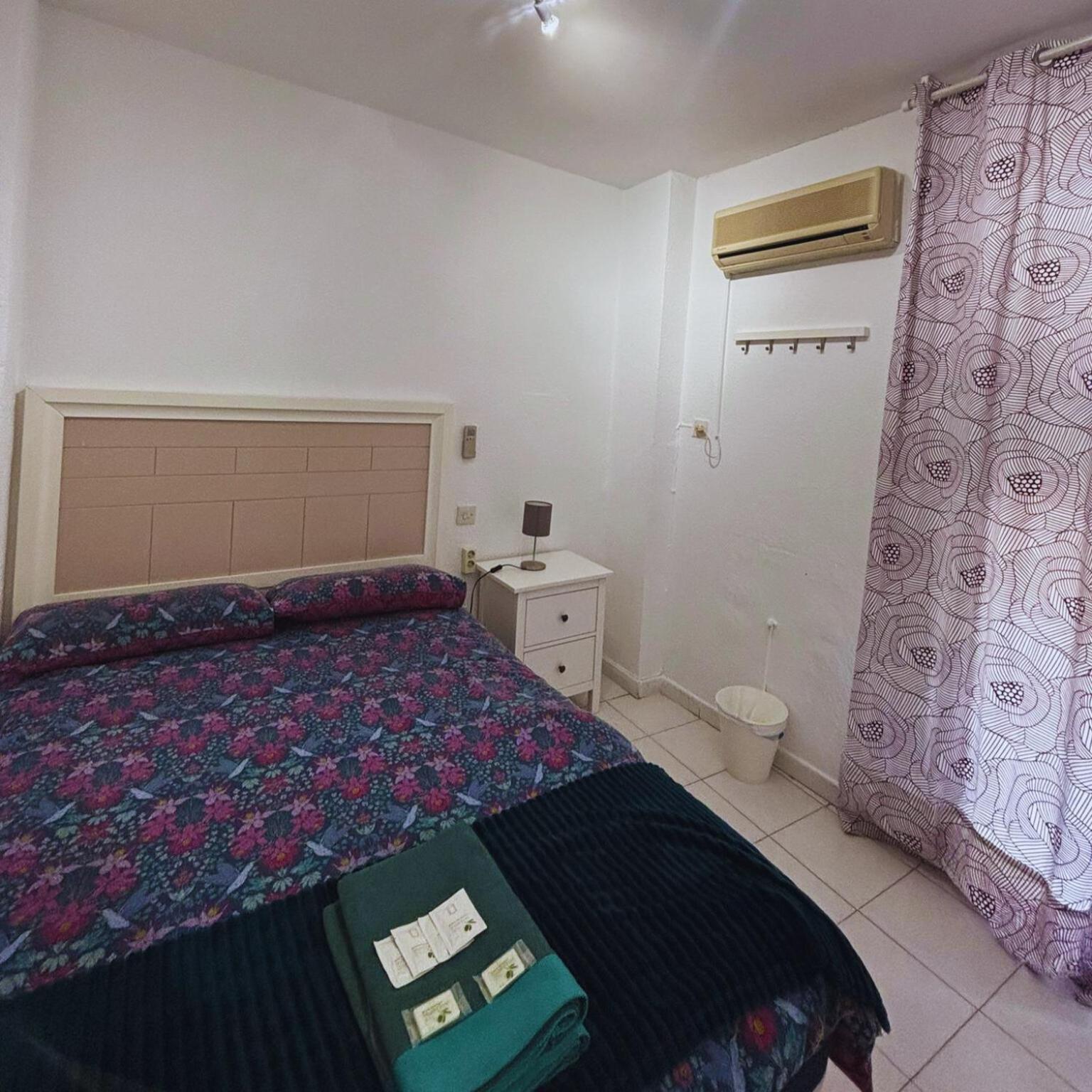 Barbieri Granada Pension Εξωτερικό φωτογραφία