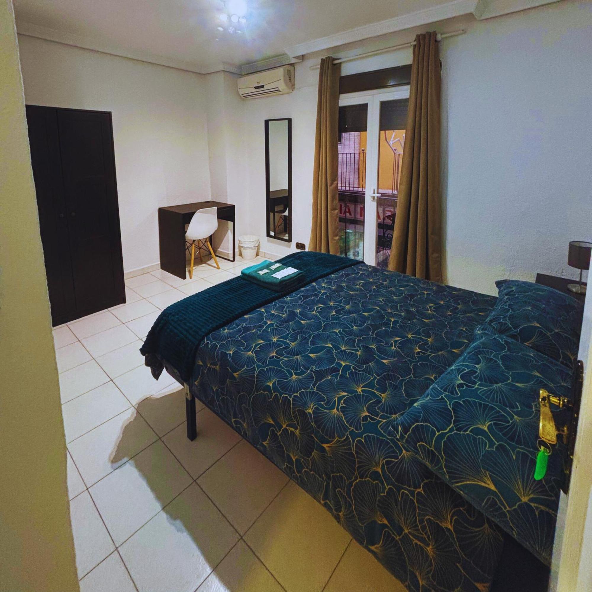 Barbieri Granada Pension Εξωτερικό φωτογραφία