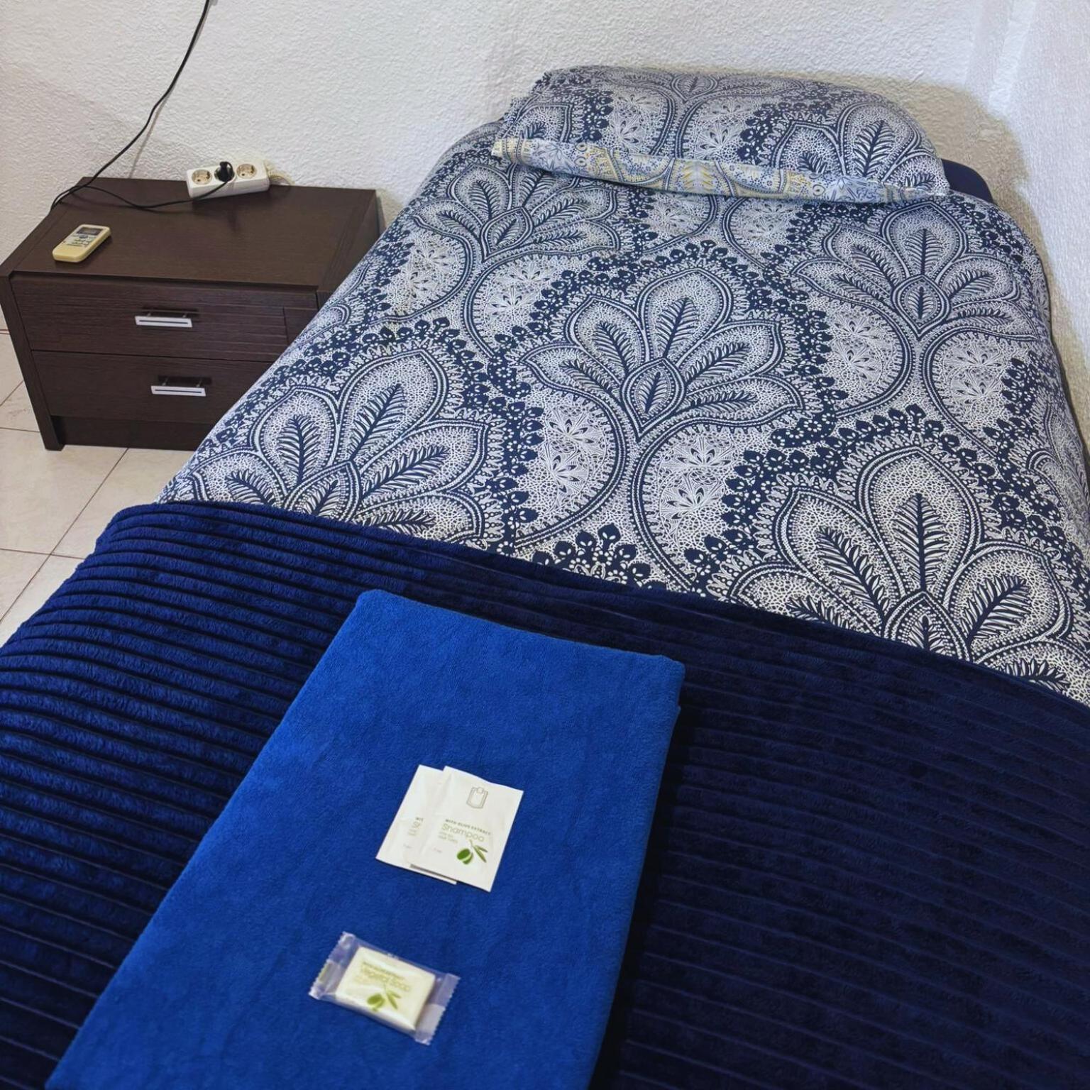 Barbieri Granada Pension Εξωτερικό φωτογραφία