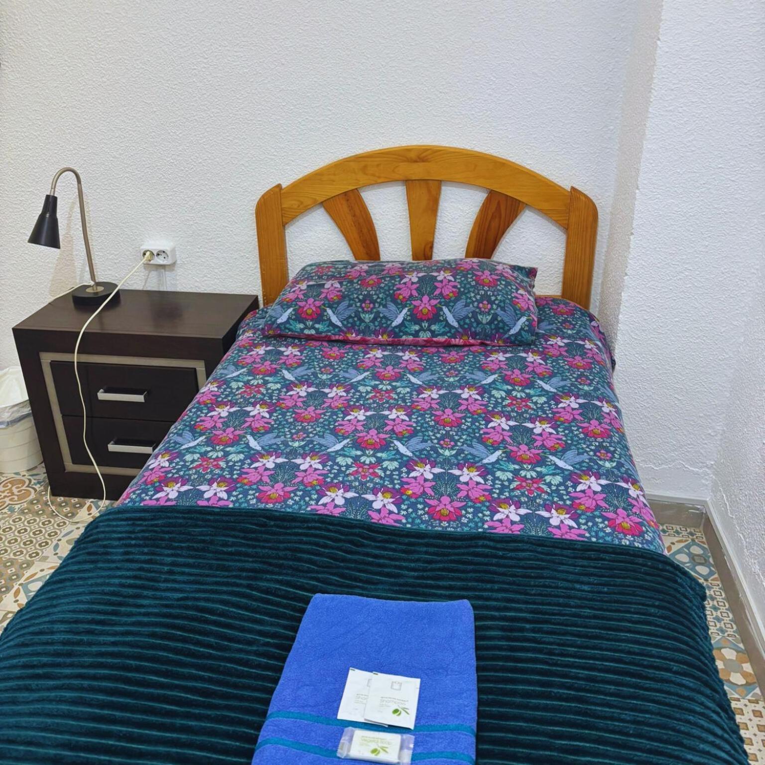 Barbieri Granada Pension Εξωτερικό φωτογραφία
