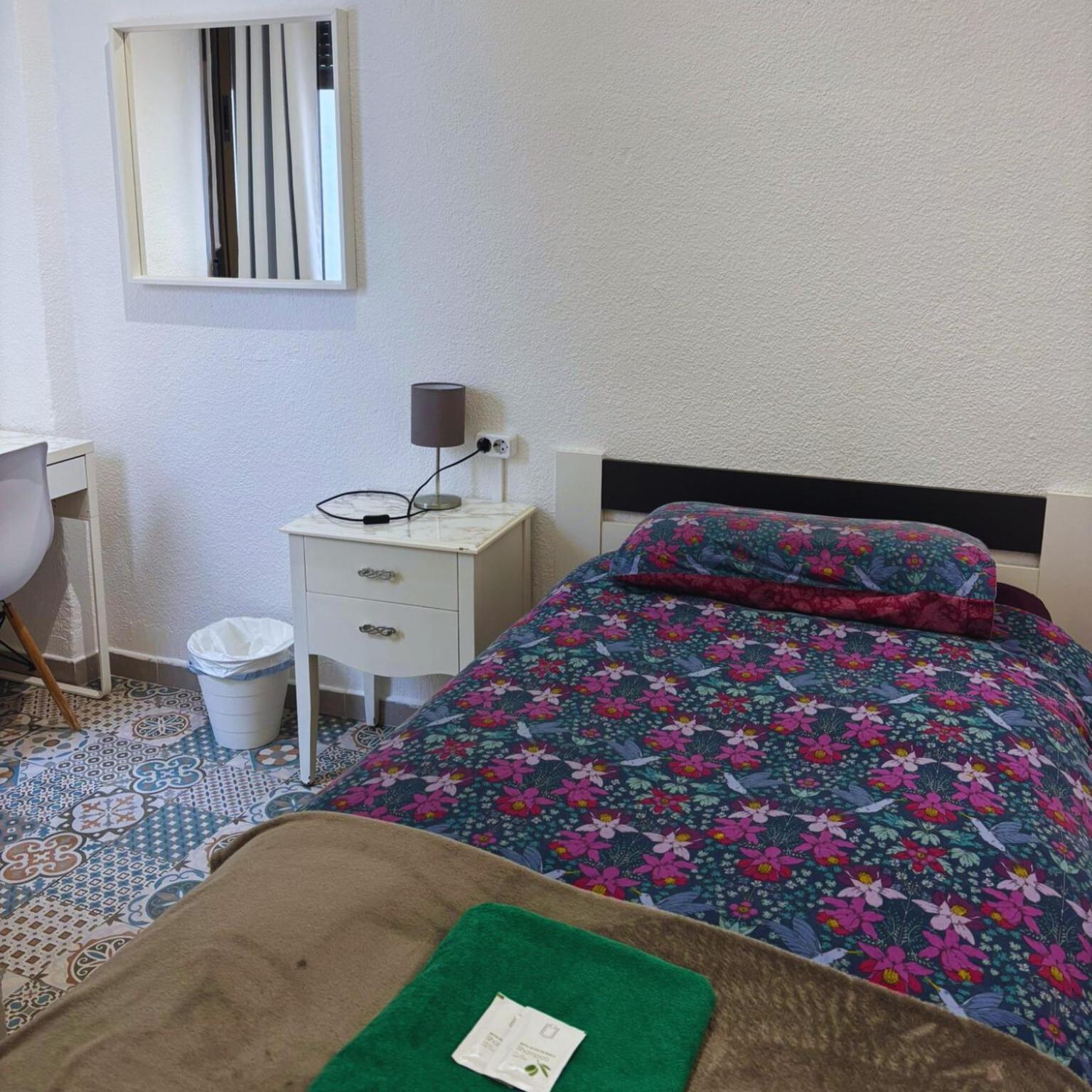 Barbieri Granada Pension Εξωτερικό φωτογραφία